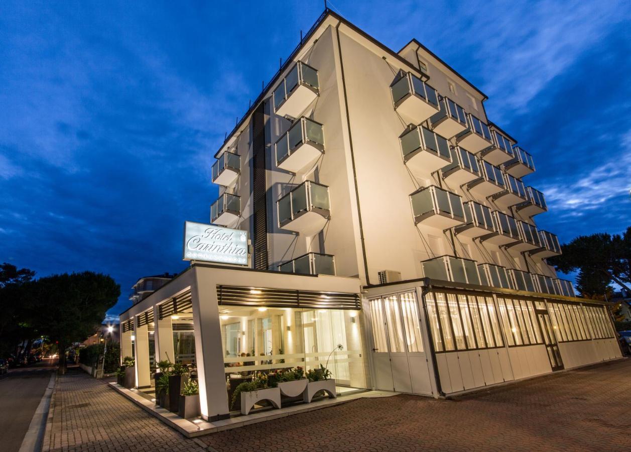 Hotel & Aparthotel Carinthia S ليدو دي يسولو المظهر الخارجي الصورة