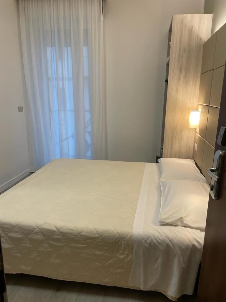 Hotel & Aparthotel Carinthia S ليدو دي يسولو المظهر الخارجي الصورة