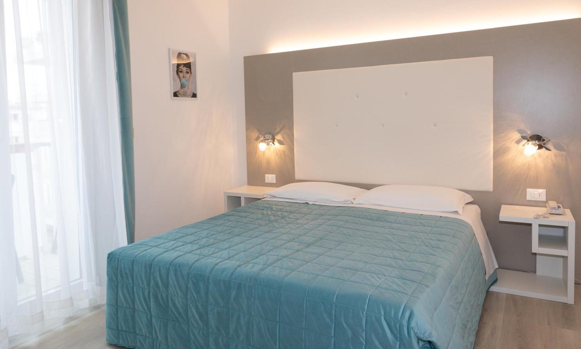 Hotel & Aparthotel Carinthia S ليدو دي يسولو المظهر الخارجي الصورة
